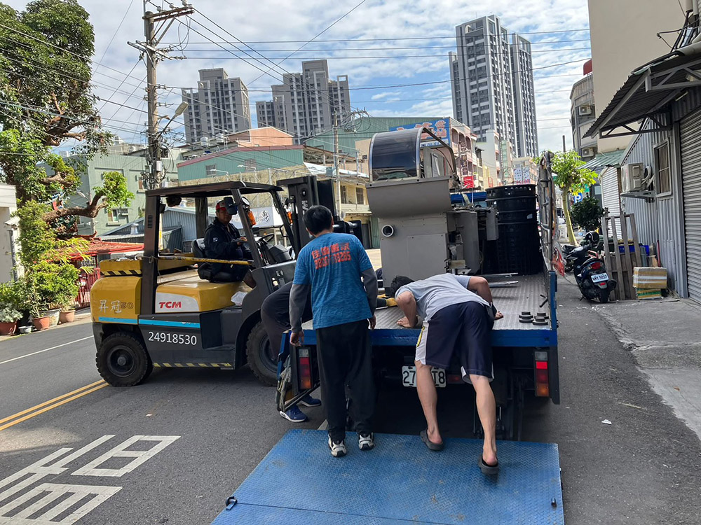 大里區工廠精密儀器設備搬遷7