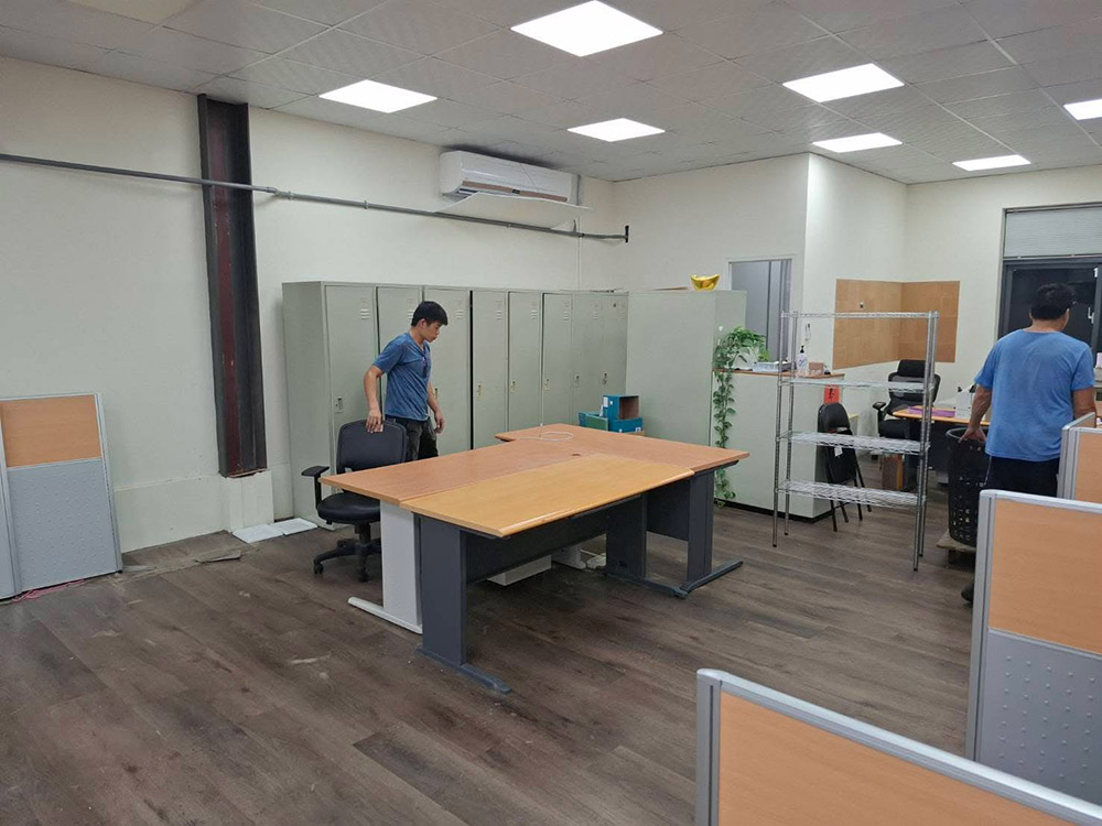 北屯區公司辦公室設備遷移2