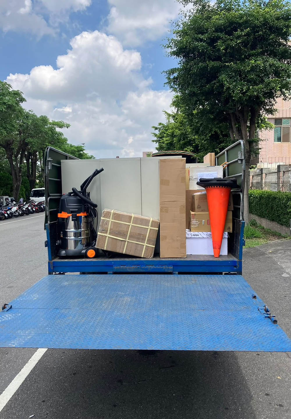 大里區公司工廠搬遷9