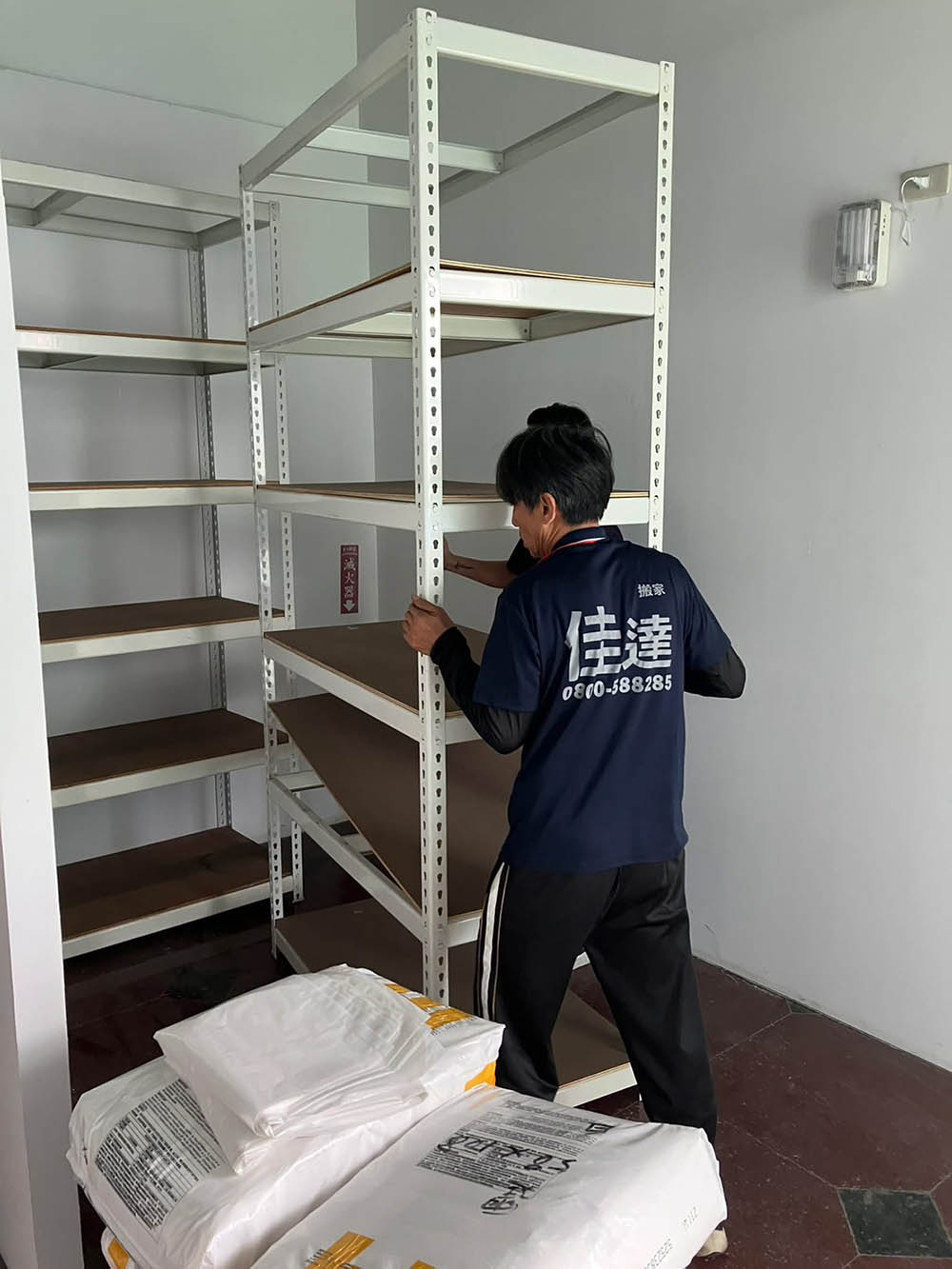 大里區公司工廠搬遷11