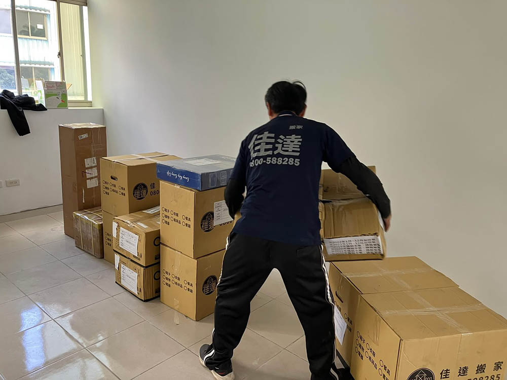 大里區公司工廠搬遷12